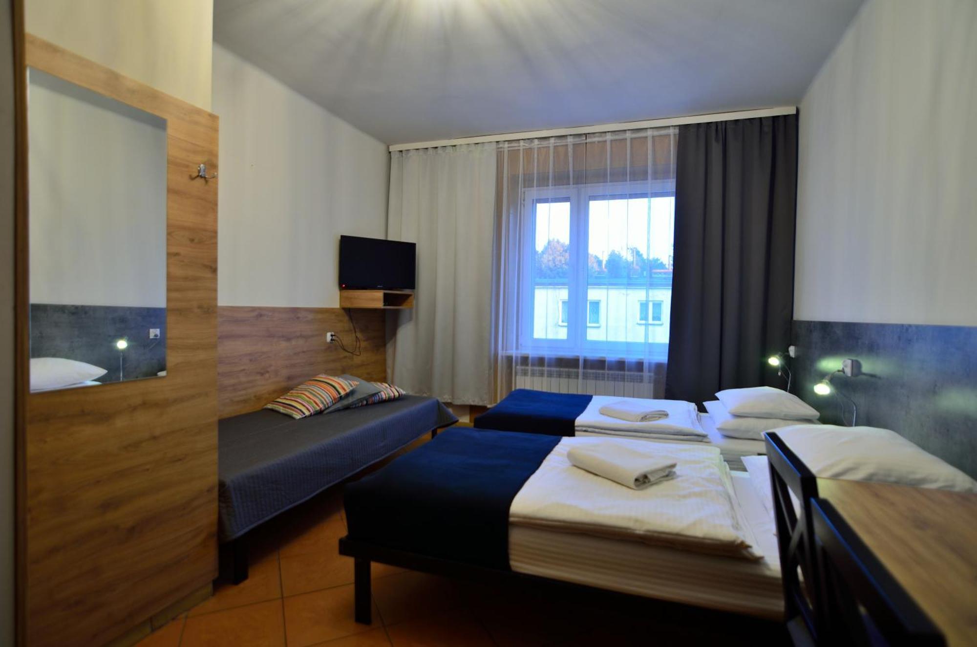 Hotel Gracja Kuznia Raciborska Exteriör bild